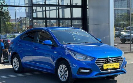 Hyundai Solaris II рестайлинг, 2019 год, 1 040 000 рублей, 3 фотография