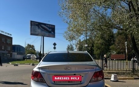 Hyundai Solaris II рестайлинг, 2013 год, 670 000 рублей, 4 фотография