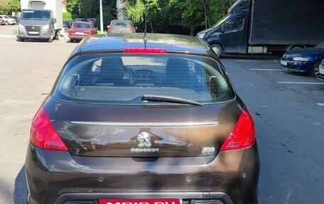 Peugeot 308 II, 2011 год, 689 000 рублей, 2 фотография