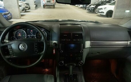 Volkswagen Touareg III, 2008 год, 950 000 рублей, 7 фотография