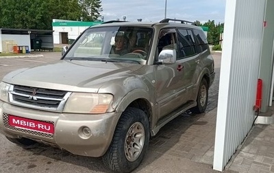 Mitsubishi Pajero III рестайлинг, 2004 год, 880 000 рублей, 1 фотография