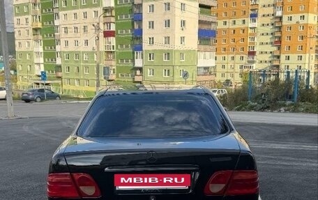 Mercedes-Benz E-Класс, 1998 год, 570 000 рублей, 7 фотография