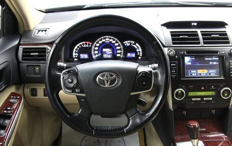 Toyota Camry, 2012 год, 1 599 900 рублей, 13 фотография