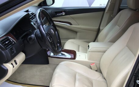 Toyota Camry, 2012 год, 1 599 900 рублей, 10 фотография