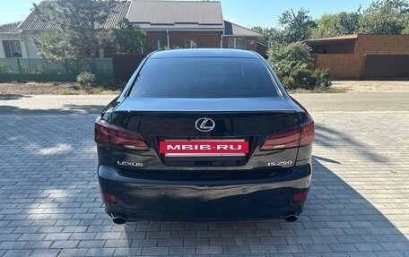 Lexus IS II рестайлинг 2, 2006 год, 1 350 000 рублей, 3 фотография