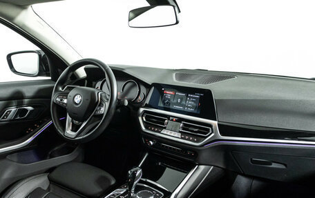 BMW 3 серия, 2020 год, 2 999 700 рублей, 9 фотография