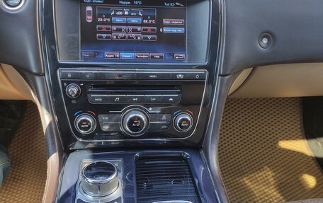 Jaguar XJ IV (X351), 2011 год, 1 450 000 рублей, 9 фотография