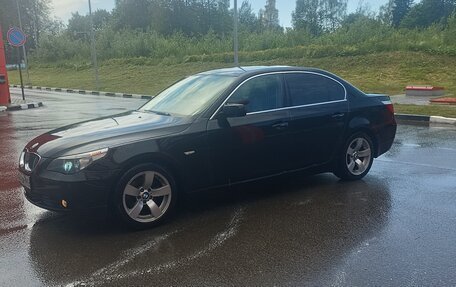 BMW 5 серия, 2006 год, 1 077 000 рублей, 9 фотография