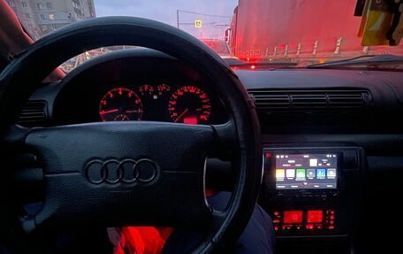 Audi A4, 1997 год, 329 000 рублей, 3 фотография