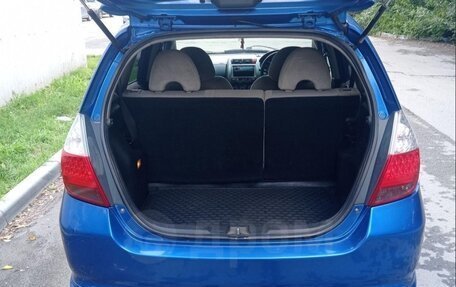 Honda Fit III, 2003 год, 385 000 рублей, 7 фотография