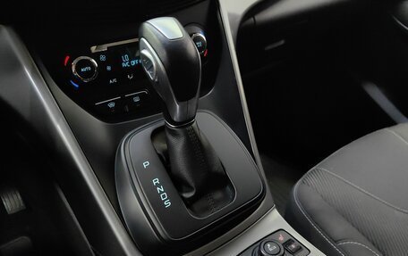 Ford Kuga III, 2016 год, 1 299 000 рублей, 17 фотография