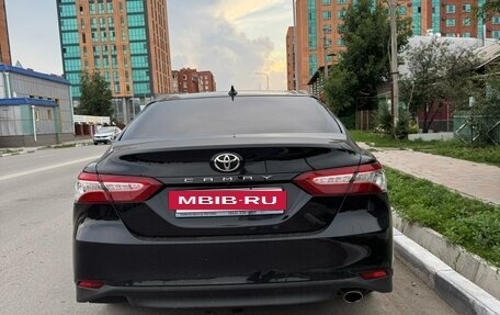 Toyota Camry, 2018 год, 2 760 000 рублей, 8 фотография
