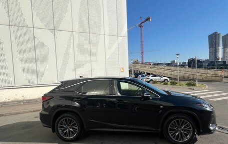Lexus RX IV рестайлинг, 2021 год, 5 400 000 рублей, 4 фотография