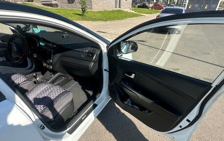 KIA Rio III рестайлинг, 2016 год, 900 000 рублей, 5 фотография