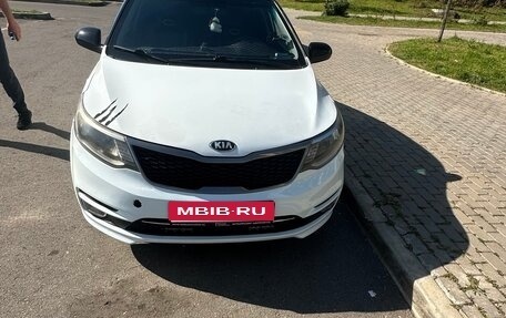 KIA Rio III рестайлинг, 2016 год, 900 000 рублей, 10 фотография