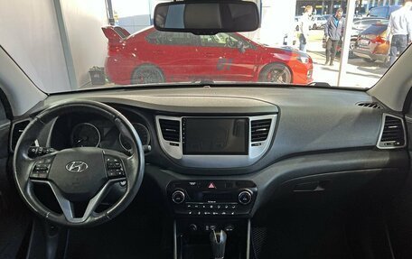 Hyundai Tucson III, 2016 год, 1 879 000 рублей, 10 фотография