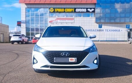 Hyundai Solaris II рестайлинг, 2021 год, 1 490 000 рублей, 3 фотография