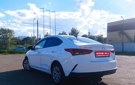 Hyundai Solaris II рестайлинг, 2021 год, 1 490 000 рублей, 4 фотография