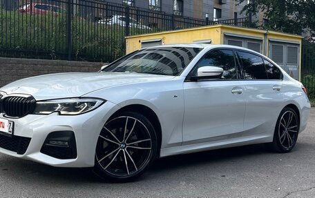 BMW 3 серия, 2021 год, 4 080 000 рублей, 21 фотография