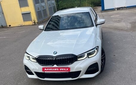 BMW 3 серия, 2021 год, 4 080 000 рублей, 18 фотография
