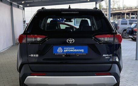Toyota RAV4, 2025 год, 4 350 000 рублей, 4 фотография