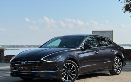 Hyundai Sonata VIII, 2022 год, 2 650 000 рублей, 1 фотография