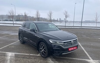 Volkswagen Touareg III, 2019 год, 4 690 000 рублей, 1 фотография