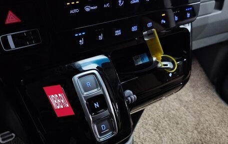 Hyundai Staria, 2022 год, 4 765 000 рублей, 10 фотография