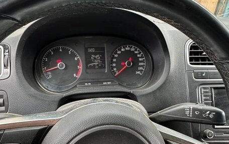 Volkswagen Polo VI (EU Market), 2018 год, 900 000 рублей, 7 фотография