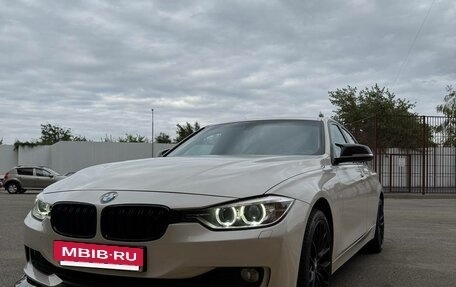 BMW 3 серия, 2013 год, 1 700 000 рублей, 2 фотография