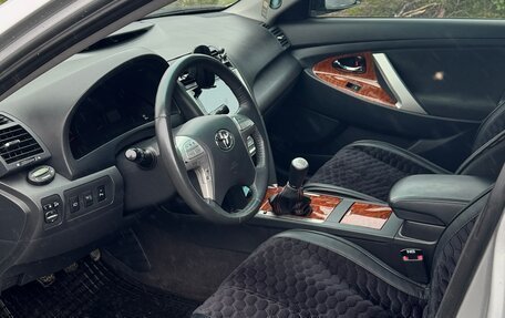 Toyota Camry, 2009 год, 1 050 000 рублей, 6 фотография