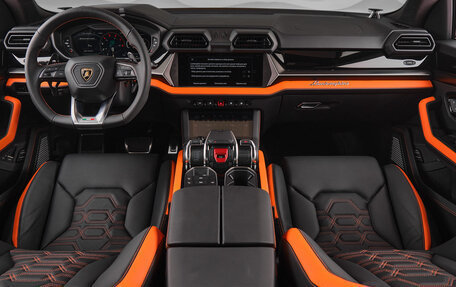 Lamborghini Urus I, 2025 год, 43 000 000 рублей, 16 фотография