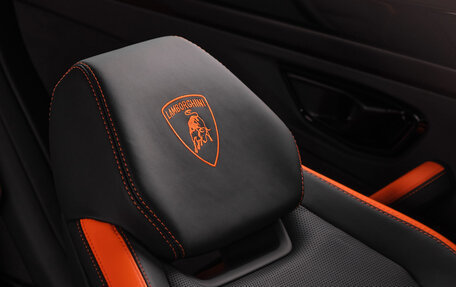 Lamborghini Urus I, 2025 год, 43 000 000 рублей, 28 фотография