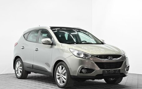 Hyundai ix35 I рестайлинг, 2013 год, 1 085 000 рублей, 2 фотография
