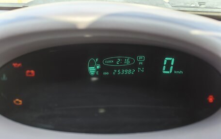 Toyota Platz, 2001 год, 350 000 рублей, 28 фотография