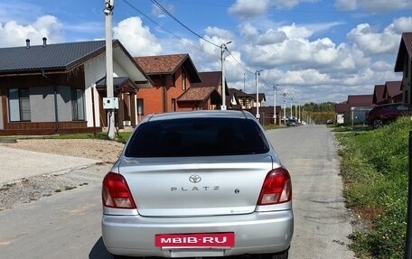 Toyota Platz, 2001 год, 350 000 рублей, 6 фотография