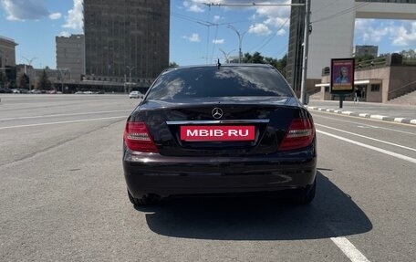 Mercedes-Benz C-Класс, 2011 год, 1 390 000 рублей, 4 фотография