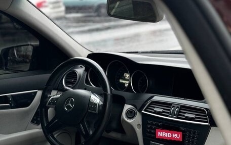 Mercedes-Benz C-Класс, 2011 год, 1 390 000 рублей, 14 фотография