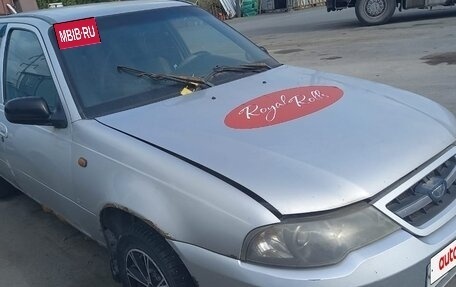 Daewoo Nexia I рестайлинг, 2010 год, 104 000 рублей, 2 фотография