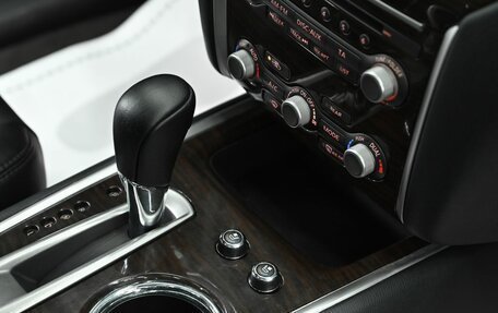 Nissan Pathfinder, 2016 год, 1 595 000 рублей, 13 фотография