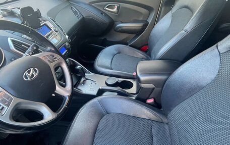 Hyundai ix35 I рестайлинг, 2013 год, 1 200 000 рублей, 11 фотография