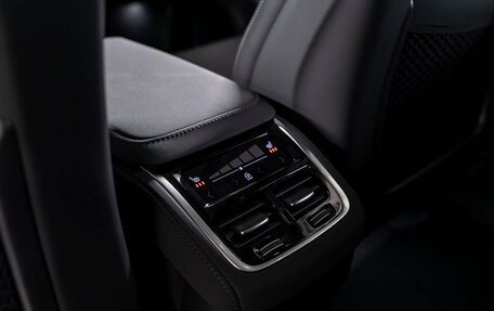 Volvo XC90 II рестайлинг, 2025 год, 11 950 000 рублей, 20 фотография