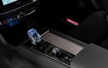 Volvo XC90 II рестайлинг, 2025 год, 11 950 000 рублей, 16 фотография