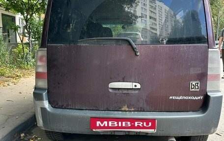 Toyota bB I рестайлинг, 2003 год, 350 000 рублей, 4 фотография