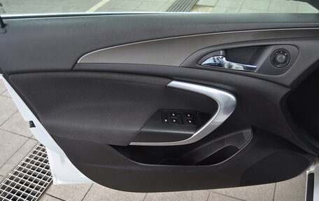 Opel Insignia II рестайлинг, 2011 год, 950 000 рублей, 9 фотография