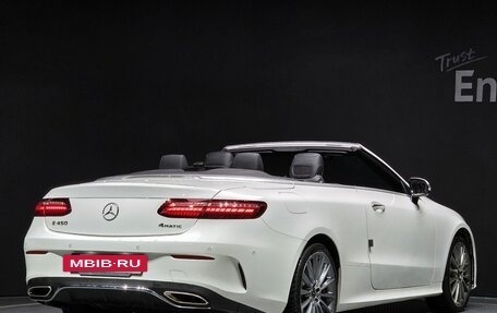 Mercedes-Benz E-Класс, 2021 год, 4 863 132 рублей, 2 фотография