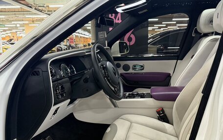 Rolls-Royce Cullinan, 2022 год, 33 706 664 рублей, 7 фотография