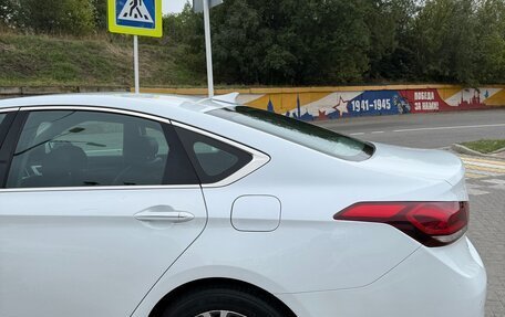 Hyundai Genesis II, 2016 год, 1 850 000 рублей, 18 фотография