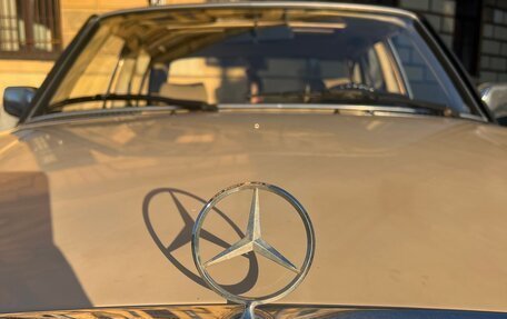 Mercedes-Benz W123, 1979 год, 350 000 рублей, 2 фотография