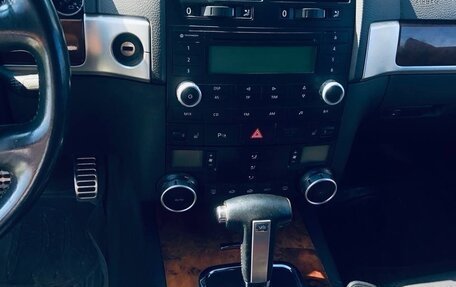 Volkswagen Touareg III, 2007 год, 999 999 рублей, 3 фотография